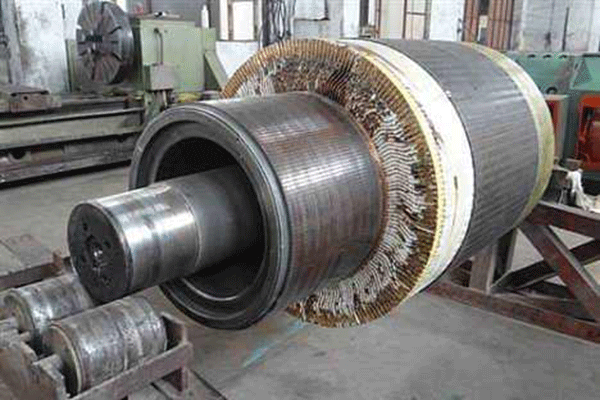 使用大型高壓電機(jī)時(shí)要注意安全問(wèn)題。