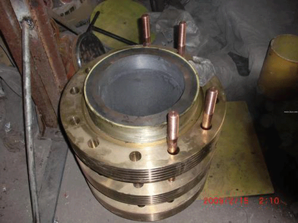 如何在加工過程中防止電機滑環(huán)損壞？