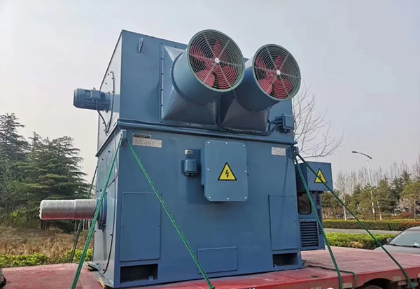 圖中可以很直觀(guān)的看到高壓電機(jī)的冷卻風(fēng)機(jī)結(jié)構(gòu) 圖中可以很直觀(guān)的看到高壓電機(jī)的冷卻風(fēng)機(jī)結(jié)構(gòu)